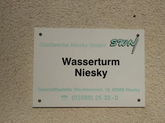 Inschrift am WasserTurm in Niesky.