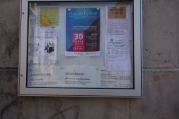 Infotafel an der Johanniskirche in Zittau.