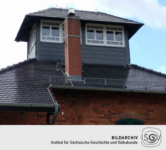 Private Wohnhäuser mit Dachreiter im Umfeld der Bismarcksäule in Cossebaude.