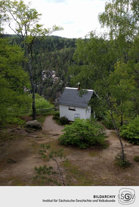 Das Häuschen der Camera obscura auf dem Berg Oybin.