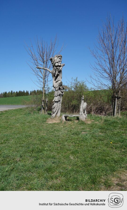 Holzplastik am Geleitsweg oberhalb Dorfchemnitz.