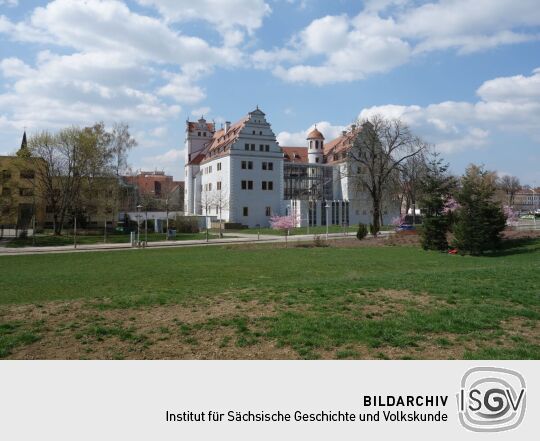 Blick zur Seniorenwohnanlage Schloss Osterstein in Zwickau.