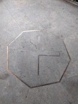 Der Fußboden in der Muldenwarte am Knappengrund in Zwickau.