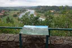 Der Aussichtspunkt Schöne Aussicht in Diesbar-Seußlitz.