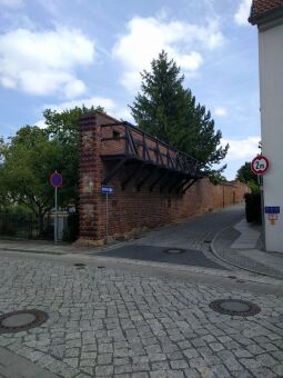 Teil der historischen Stadtmauer von Delitzsch.