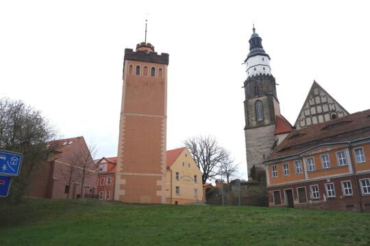 Der Rote Turm und die Kirche St. Marien in Kamenz.