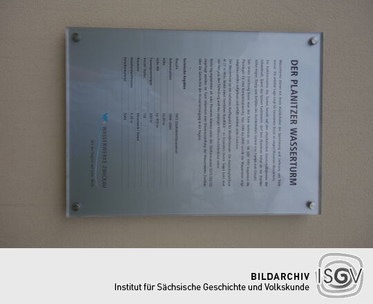 Infotafel am rekonstruierten  Wasser- und Aussichtsturm in Zwickau-Oberplanitz.