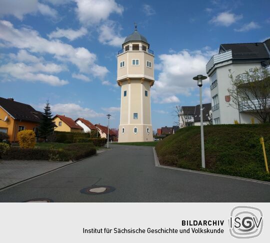 Der rekonstruierte  Wasser- und Aussichtsturm in Zwickau-Oberplanitz.