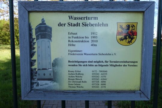 Infotafel am Wasserturm in Großschirma-Siebenlehn.