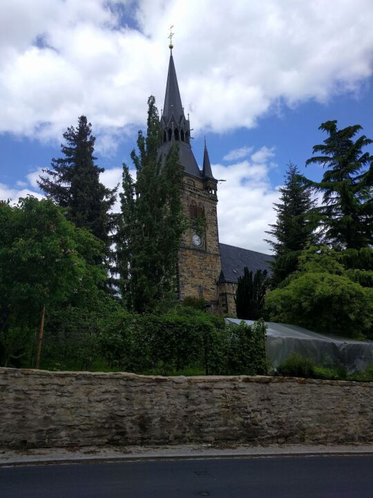 Die Kirche Briesnitz in Dresden-Briesnitz des Evangelisch-Lutherischen Kirchspiels Dresden West.