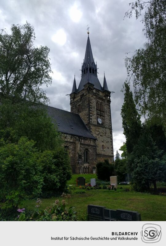 Die Kirche Briesnitz in Dresden-Briesnitz des Evangelisch-Lutherischen Kirchspiels Dresden West.