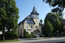 Das ehemalige Hotel und Restaurant Lindenhof in Langebrück.