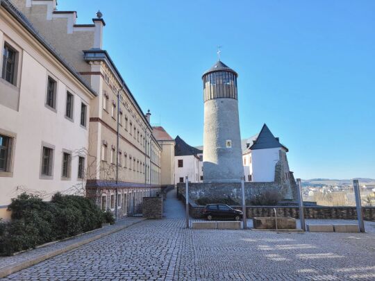Der Bergfried von Schloß Voigtsberg in Oelsnitz/Vogtl.-Voigtsberg.