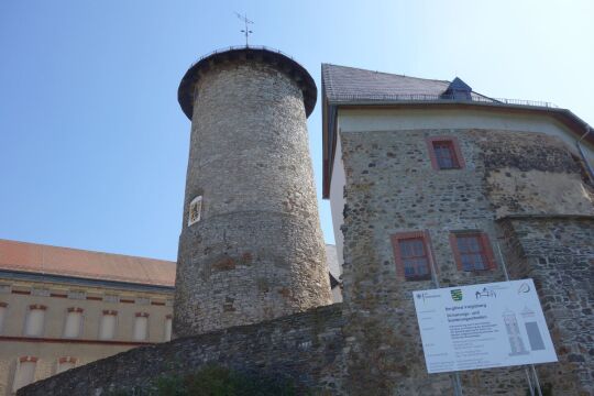 Der Bergfried von Schloß Voigtsberg in Oelsnitz/Vogtl.-Voigtsberg.