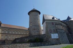 Der Bergfried von Schloß Voigtsberg in Oelsnitz/Vogtl.-Voigtsberg.