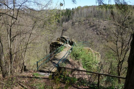 Der Friedrich-August-Stein in Röttis.