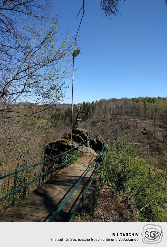 Der Friedrich-August-Stein in Röttis.
