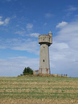 Bild: Der Wasserturm auf dem Wäschberg bei Oberschöna-Bräunsdorf.