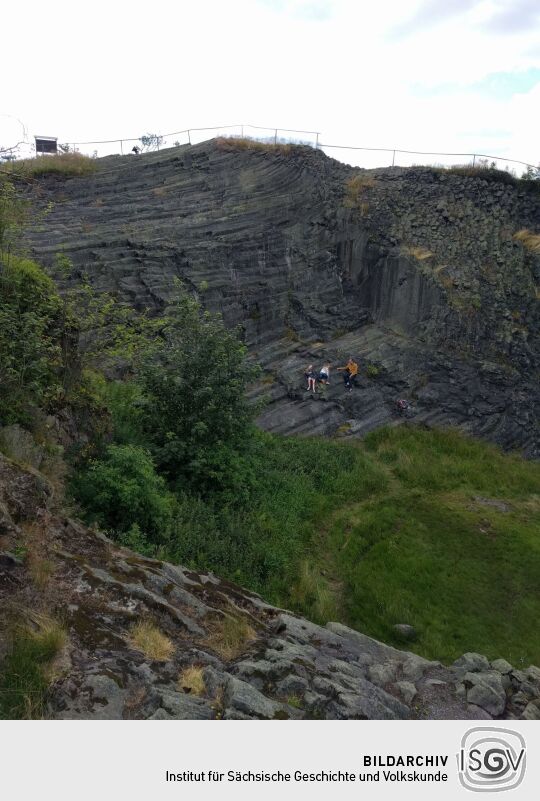 Der Basaltaufschluss auf dem Hirtstein bei Marienberg-Satzung.