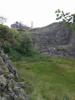 Der Basaltaufschluss auf dem Hirtstein bei Marienberg-Satzung.