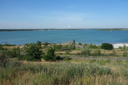 Der Ausblick vom Aussichtspunkt in Störmthal.