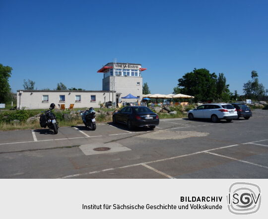 Das Vineta-Bistro im ehemaligen Dispatcherturm des Braunkohletagebaus.