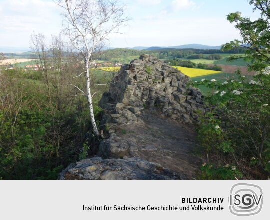Der sogenannte Goethekopf, der Nebengipfel des Großen Steins bei Spitzkunnersdorf.