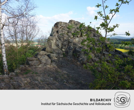 Der sogenannte Goethekopf, der Nebengipfel des Großen Steins bei Spitzkunnersdorf.