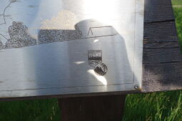 Infotafel am Aussichtspunkt Schau ins Land bei Spitzkunnersdorf.