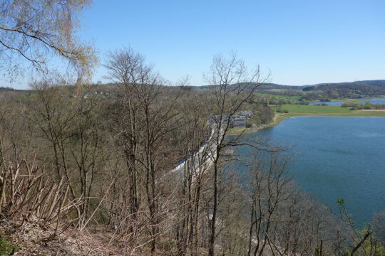 Ausblick über die Talsperre Pöhl 1.