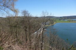 Ausblick über die Talsperre Pöhl 1.