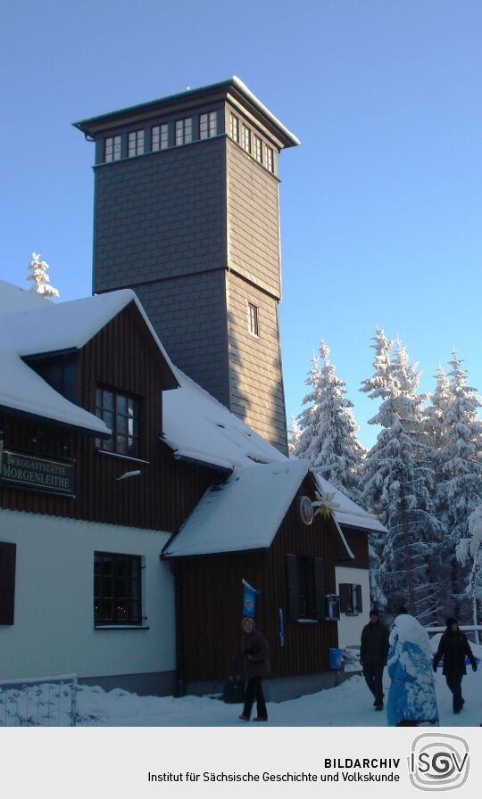 Der Aussichtsturm auf der Morgenleithe bei Lauter-Bernsbach.
