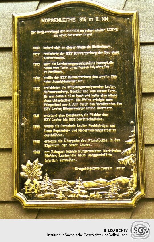 Infotafel am Aussichtsturm auf der Morgenleithe bei Lauter-Bernsbach.