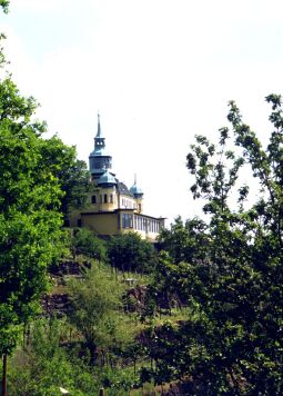 Bild: Die Gaststätte Spitzhaus in Radebeul-Oberlößnitz.