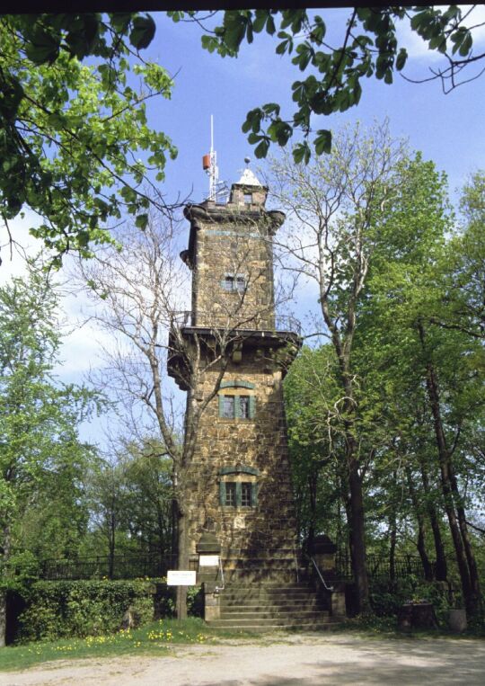 Der Bismarckturm auf der Panoramahöhe bei Bad Gottleuba-Berggießhübel.