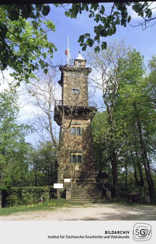 Der Bismarckturm auf der Panoramahöhe bei Bad Gottleuba-Berggießhübel.