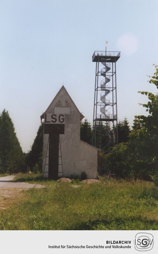 Der Maria-Josefa-Turm auf dem Totenstein bei Chemnitz-Grüna.