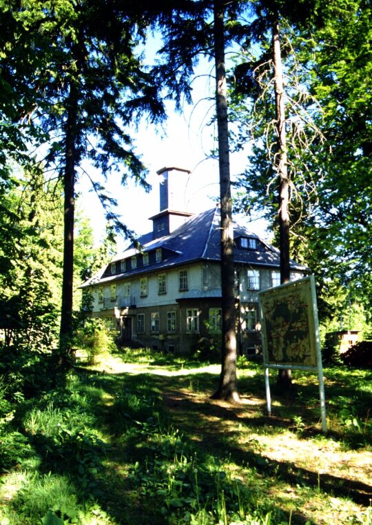 Die Schurigbaude auf der Weifaer Höhe bei Steinigtwolmsdorf-Weifa.