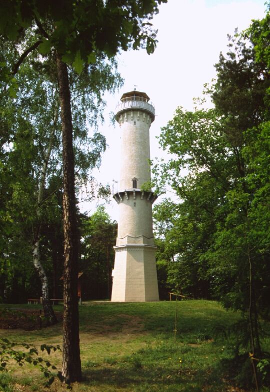 Der König-Albert-Turm auf der Schweizerhöhe in Weinböhla.