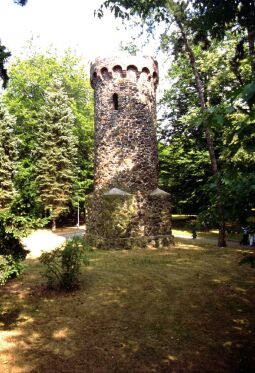 Bild: Der Turm im Stadtpark von Wurzen.