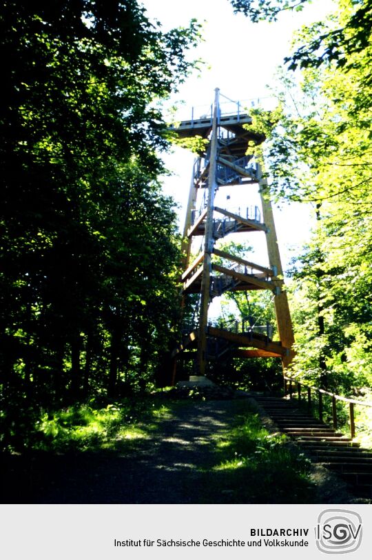 Der Aussichtsturm auf dem Schlechteberg von Ebersbach.