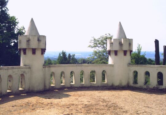Die Bismarckwarte, heute Friedensturm, in Weinböhla.