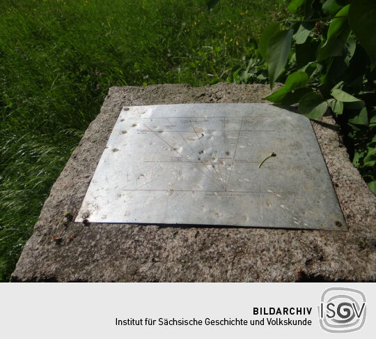 Informationstafel zur Aussicht am Aussichtsturm Zum Fernblick in Zwickau-Marienthal, der bis 2019 stand.