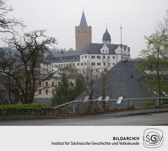 Das Schloss Wildeck mit dem Bergfried Dicker Heinrich in Zschopau.