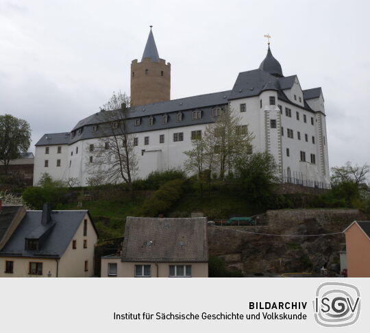 Das Schloss Wildeck mit dem Bergfried Dicker Heinrich in Zschopau.