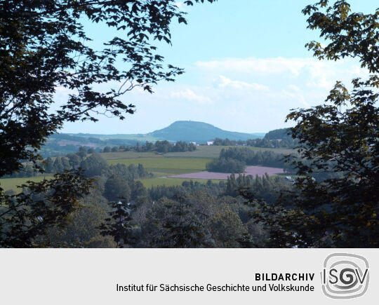 Blick zum Bärenstein von der Ruine auf dem Schreckenberg bei Frohnau.