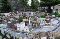 Ausgestaltung der Freiflächen an der Gaststätte und dem Aussichtsturm auf dem Kuhberg bei Netzschkau.