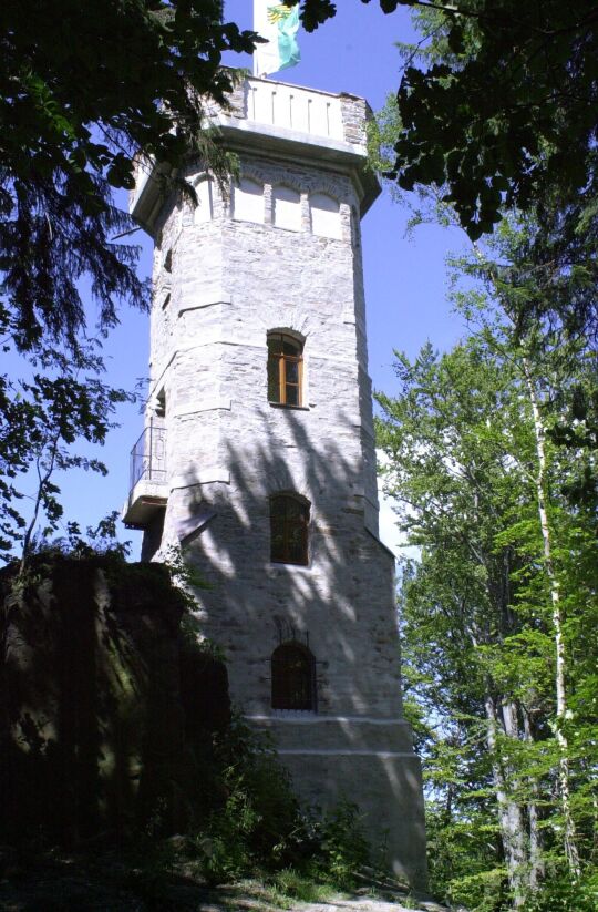 Der Aussichtsturm in Wiesenbad im Erzgebirge.