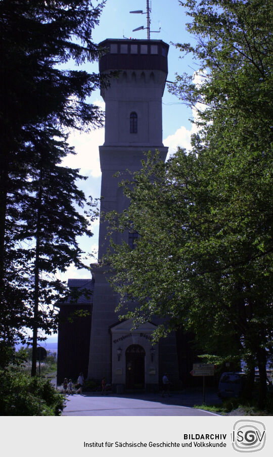 Der Aussichtsturm auf dem Pöhlberg in Annaberg-Buchholz.