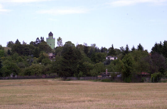 Der ehemaligen Wasserturm auf der Höhe in Plauen-Neundorf.